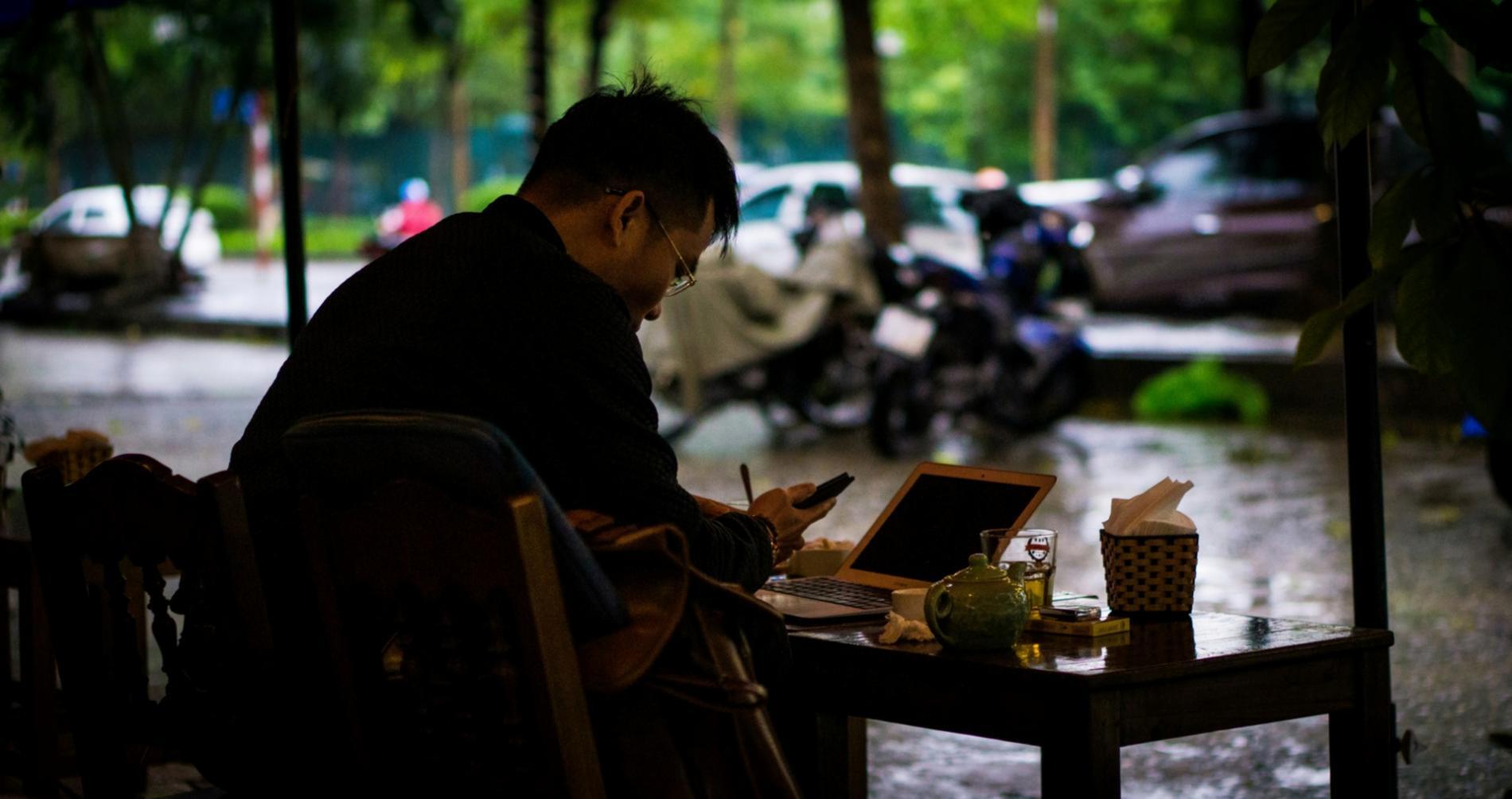 Sessão sobre planeamento de poupanças para educação dos filhos